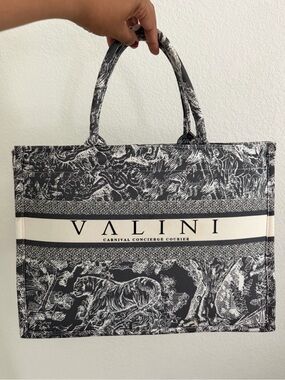 VALINI Large Jacquard tote bag